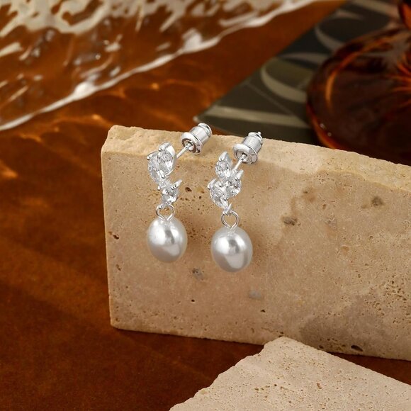 Women's Lightweight Pearl Drop Dangle Earrings Elegant Casual Jewelry - Picture 8 of 9